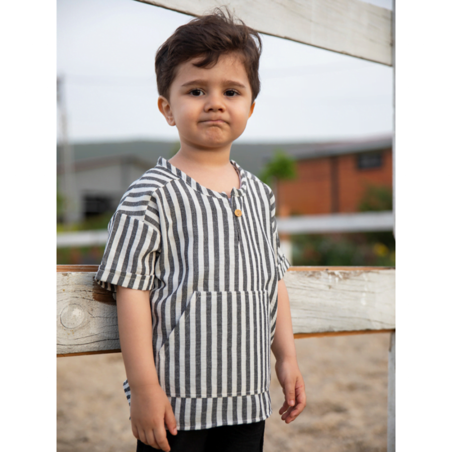 Gestreiftes Kurzarmhemd und Shorts Set in schwarz und Weiß – Bild 5